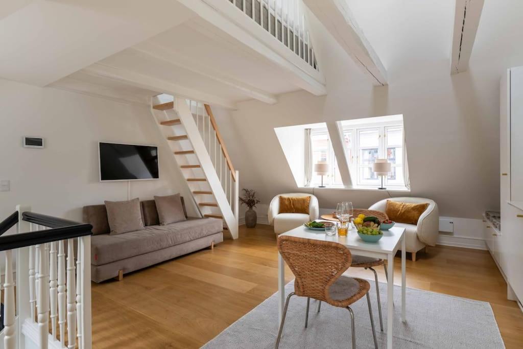 Super Cozy Flat In Downtown Cph *